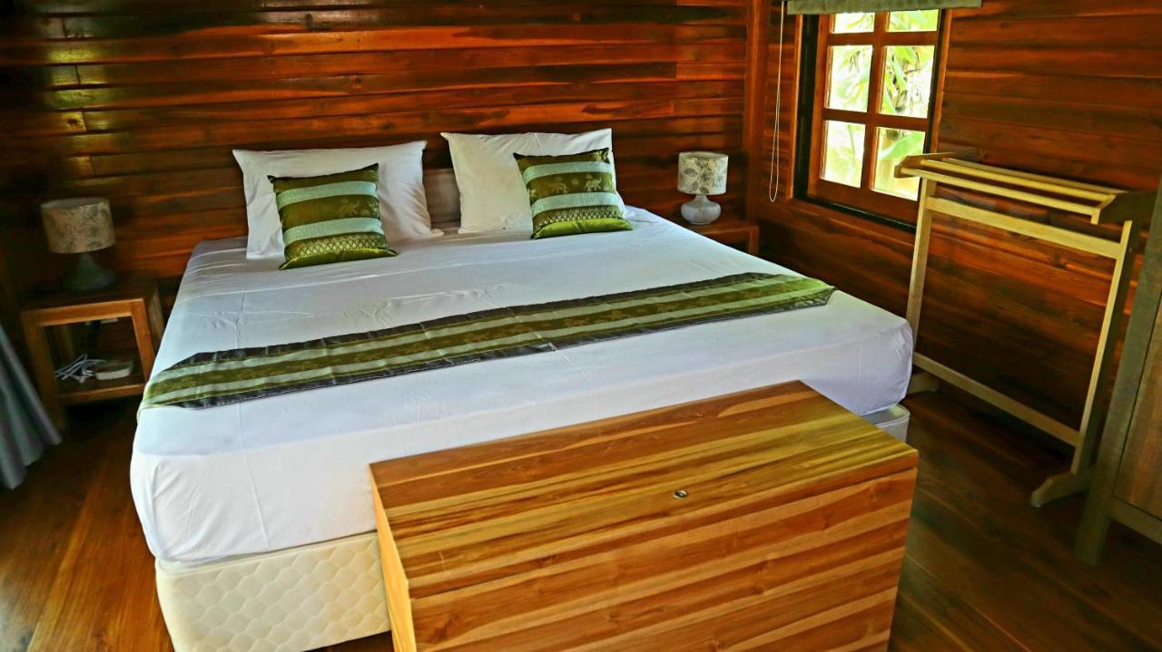 Samui Blue Bird Bed & Breakfast Bãi biển Bãi biển Mae Nam Ngoại thất bức ảnh